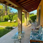 Дом отдыха With Mediterranean Garden In Castiglione