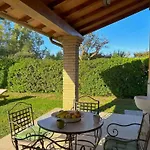 With Mediterranean Garden In Castiglione Марина-ди-Гроссето